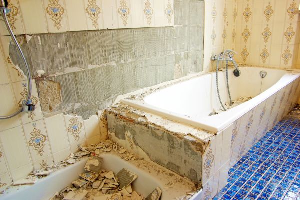 Bathtub Demolition in Merrillville